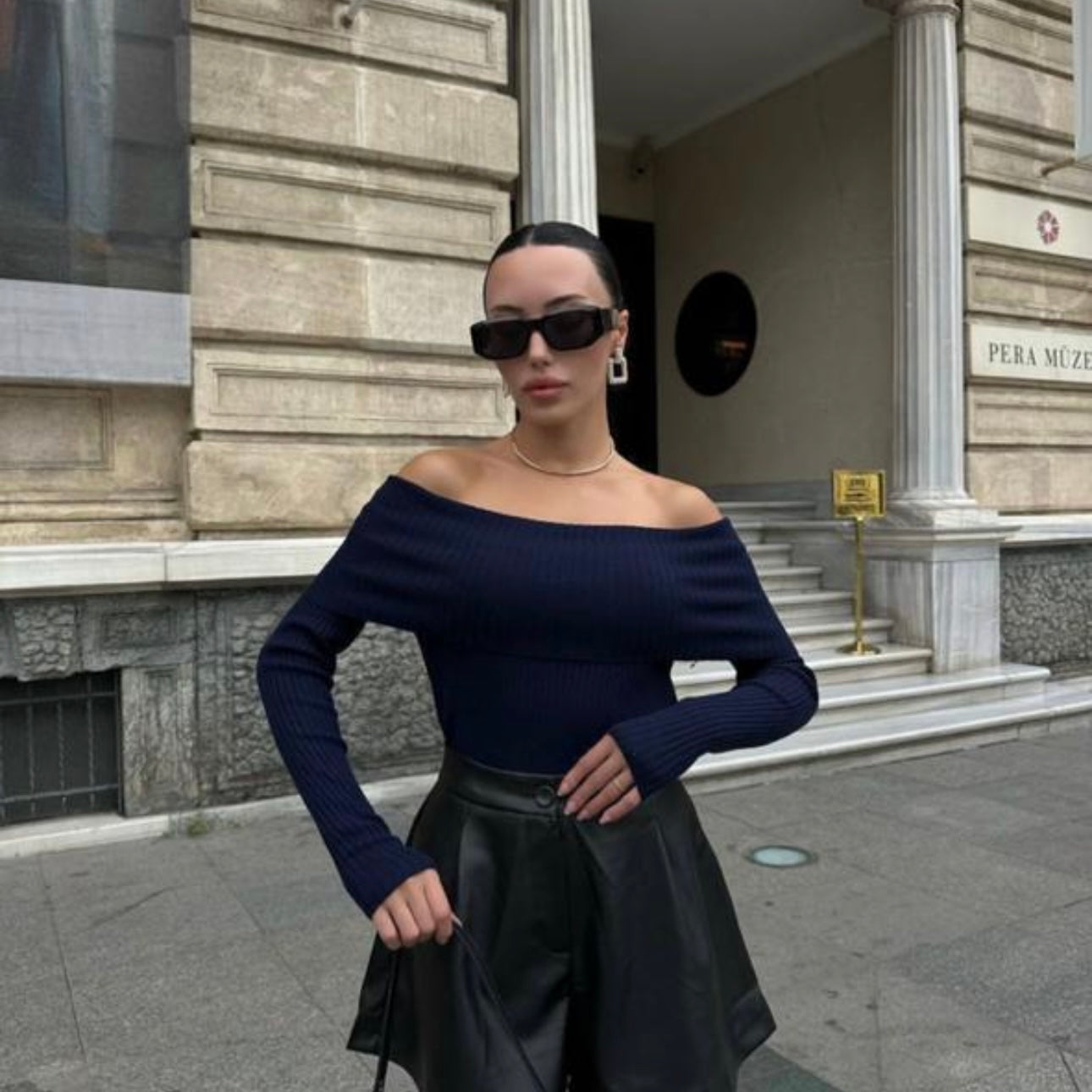 Off-Shoulders Navy Top