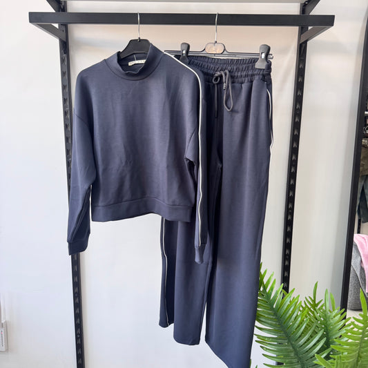 Dark Blue Set