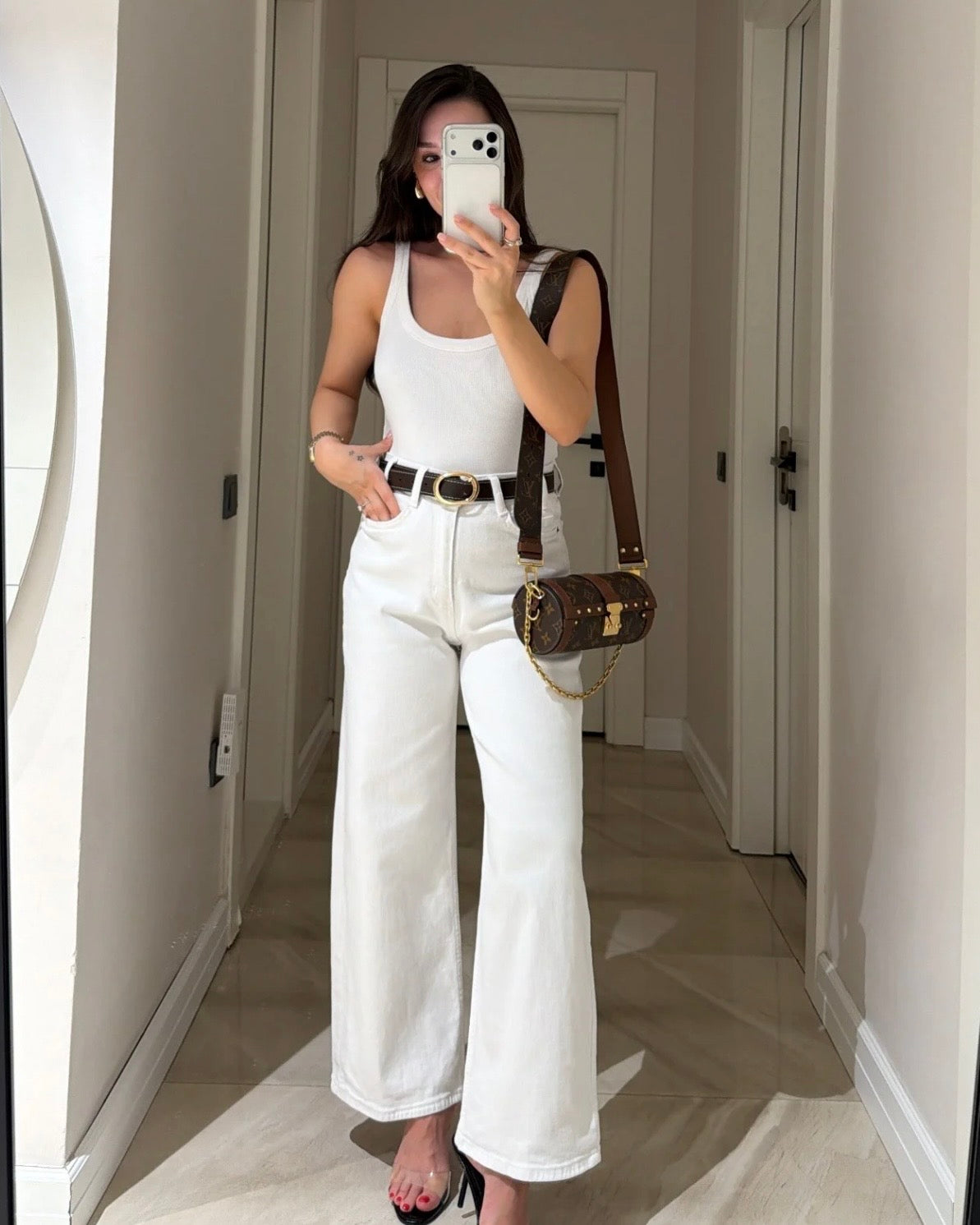 White Denim Pants With Belt