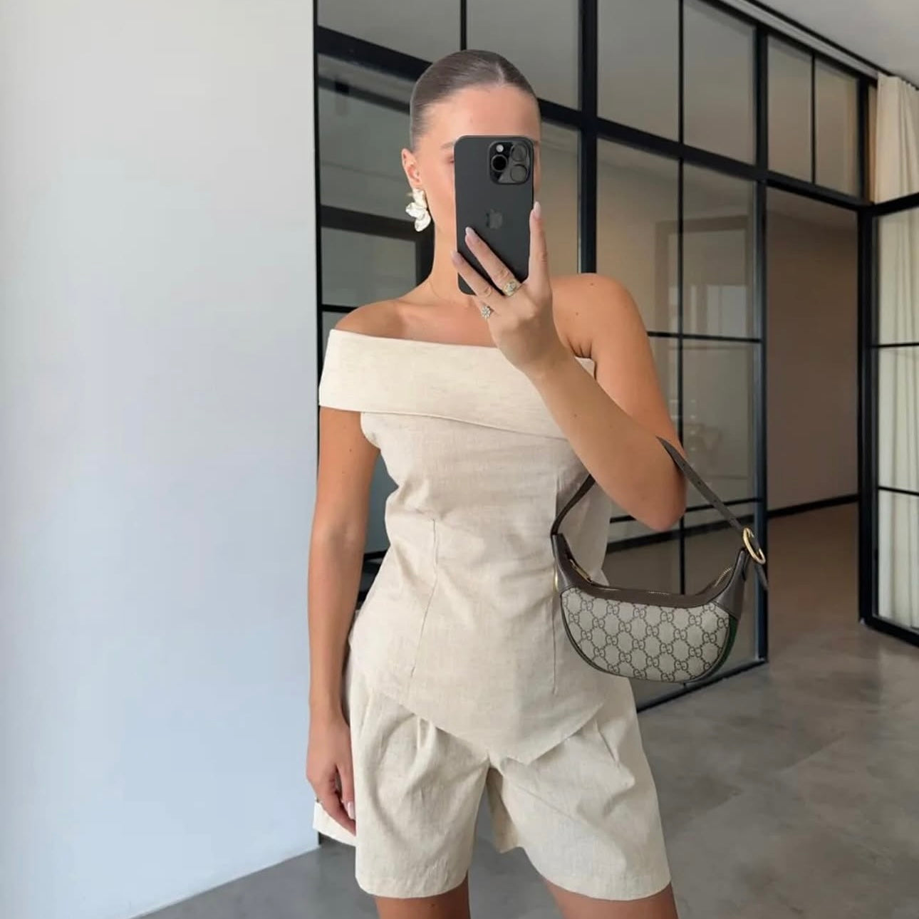 Off-Shoulders Beige Set