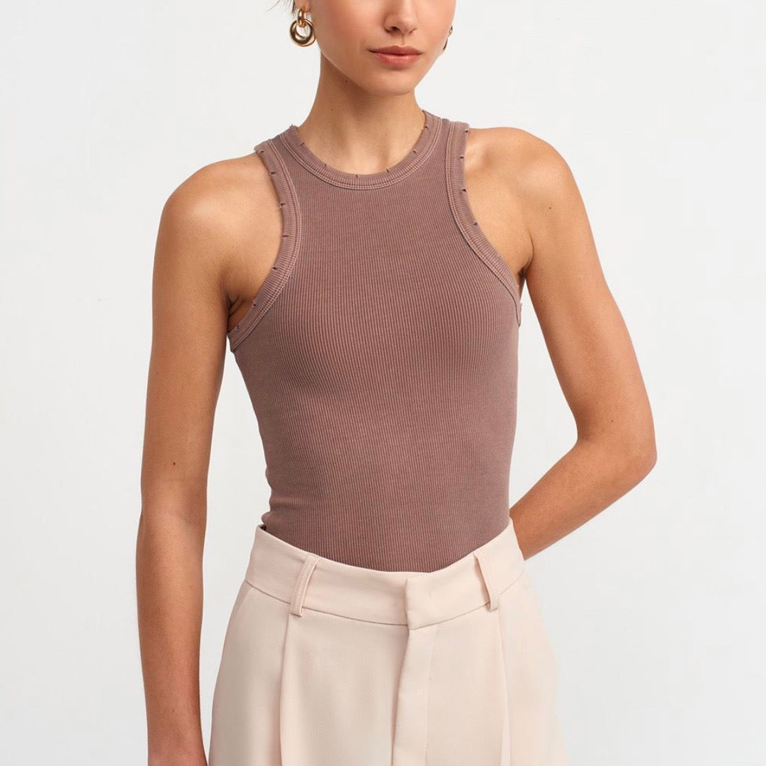 Mocha Basic Top