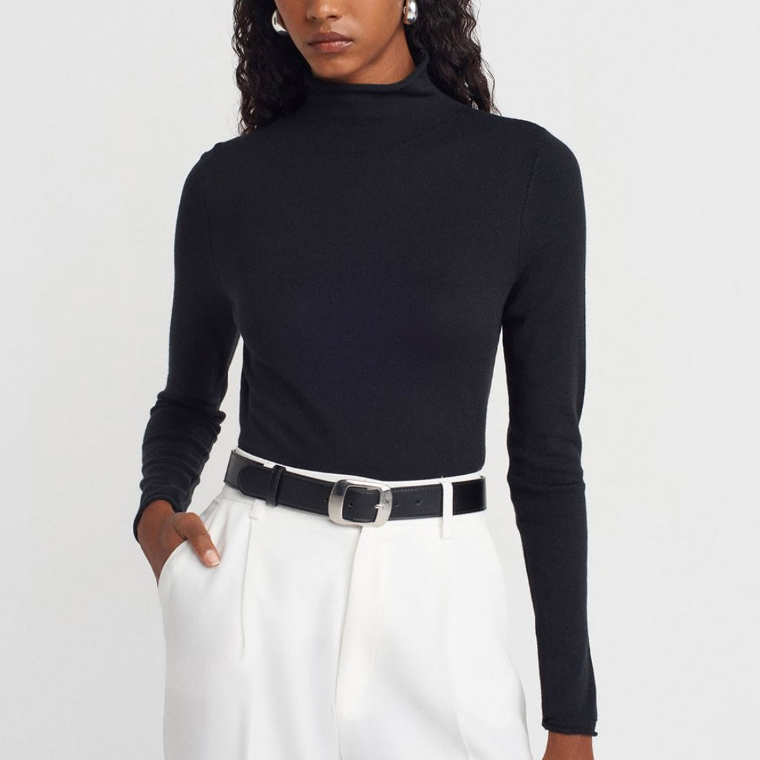 Black Basic Wool Turtleneck Top