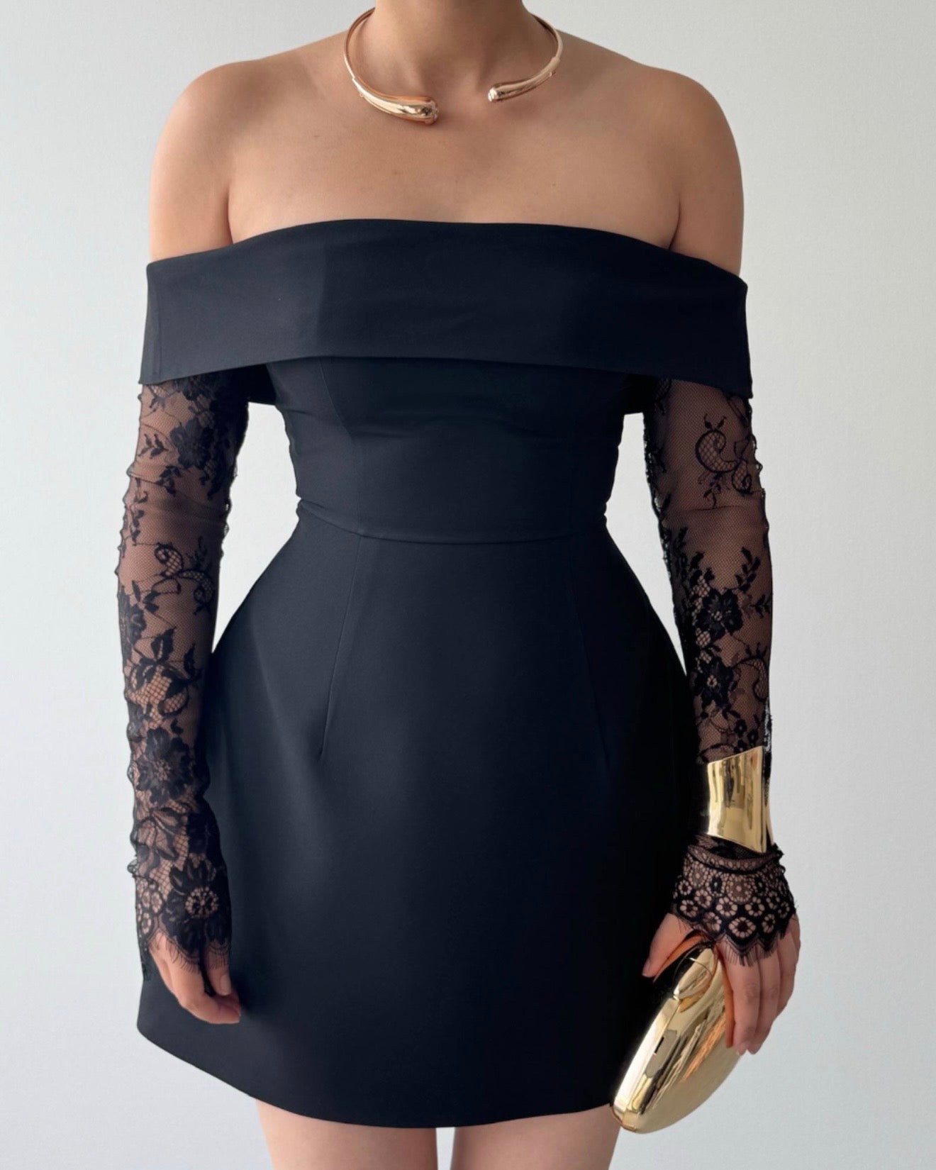 Black Off-Shoulders Lace Dress