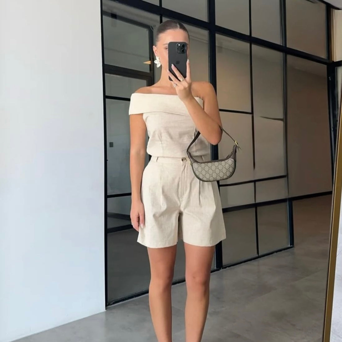Off-Shoulders Beige Set