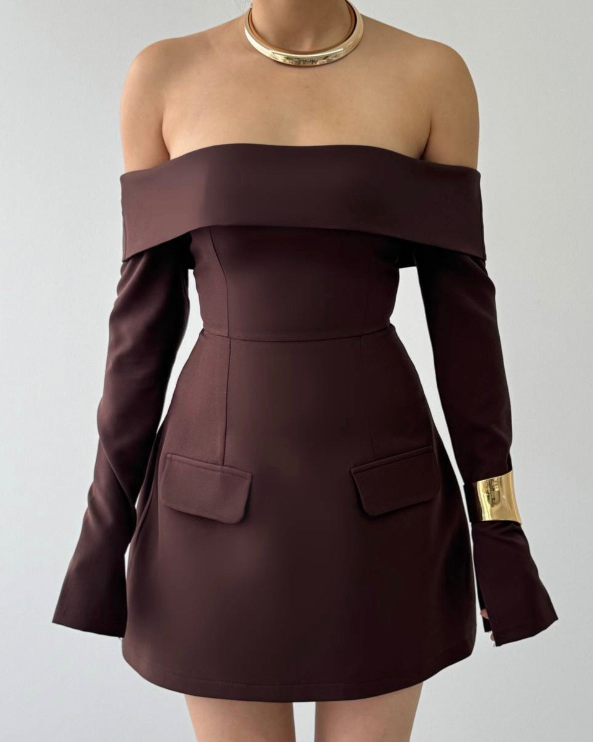 Off-Shoulders Brown Dress