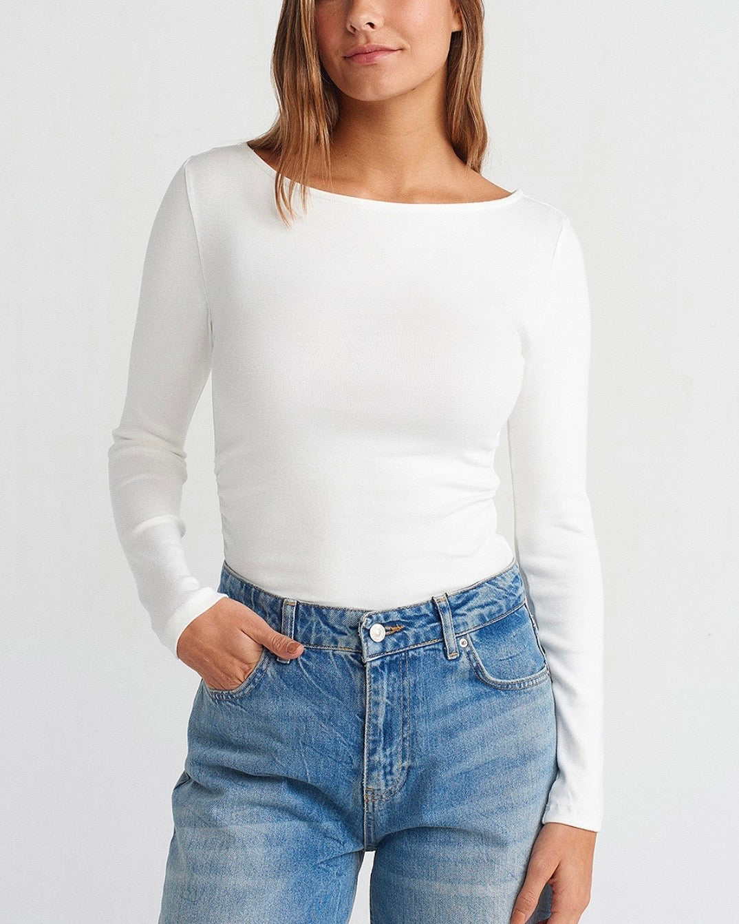 White Basic Ruched Top