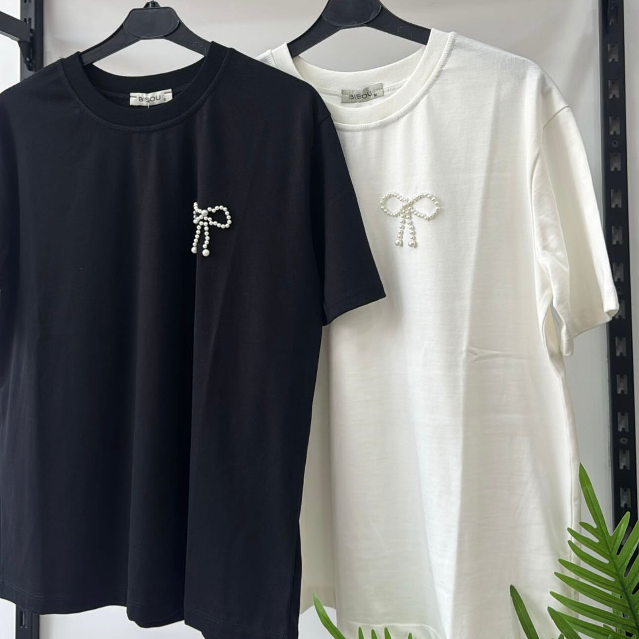 Pearl Bow T-Shirt