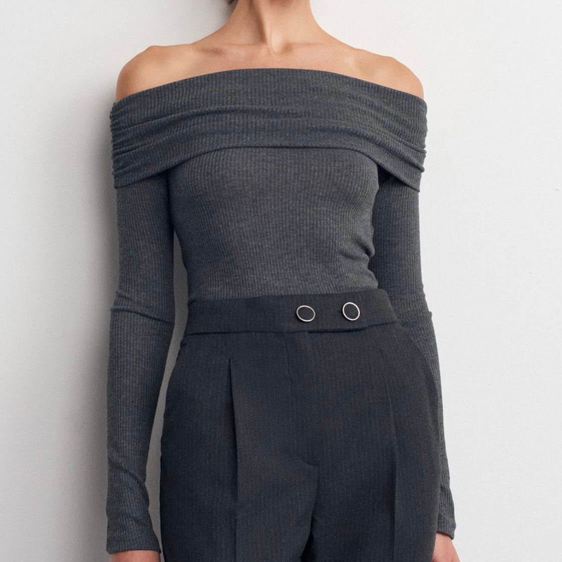 Off-Shoulders Gray Top