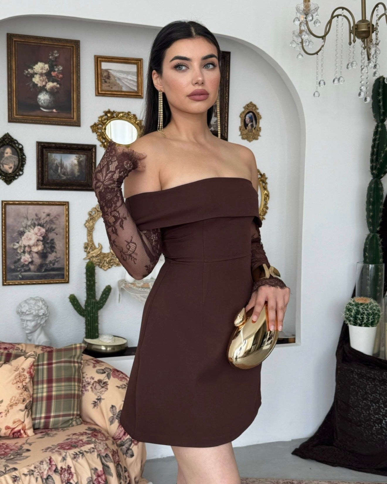 Brown Off-Shoulders Lace Dress