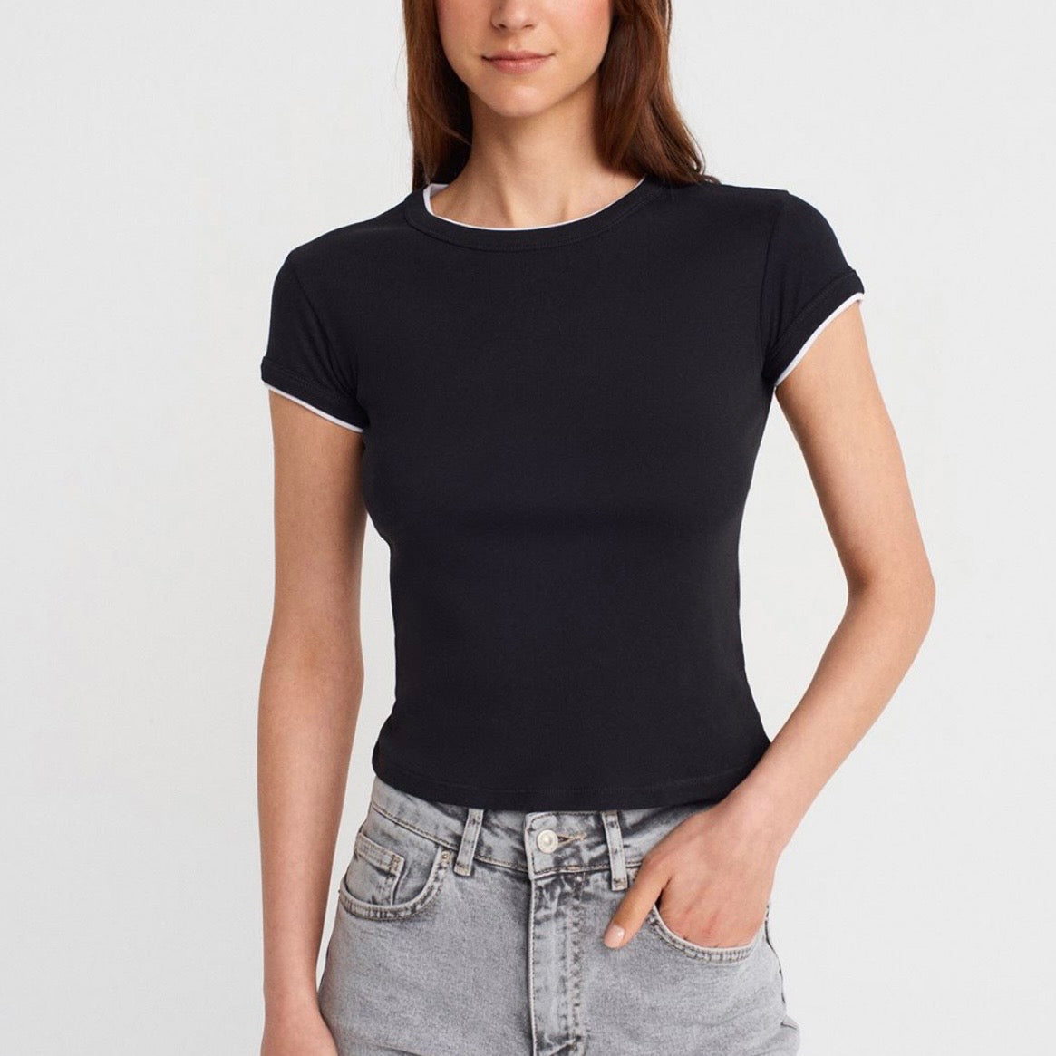 Black fitted t-shirt with white trim