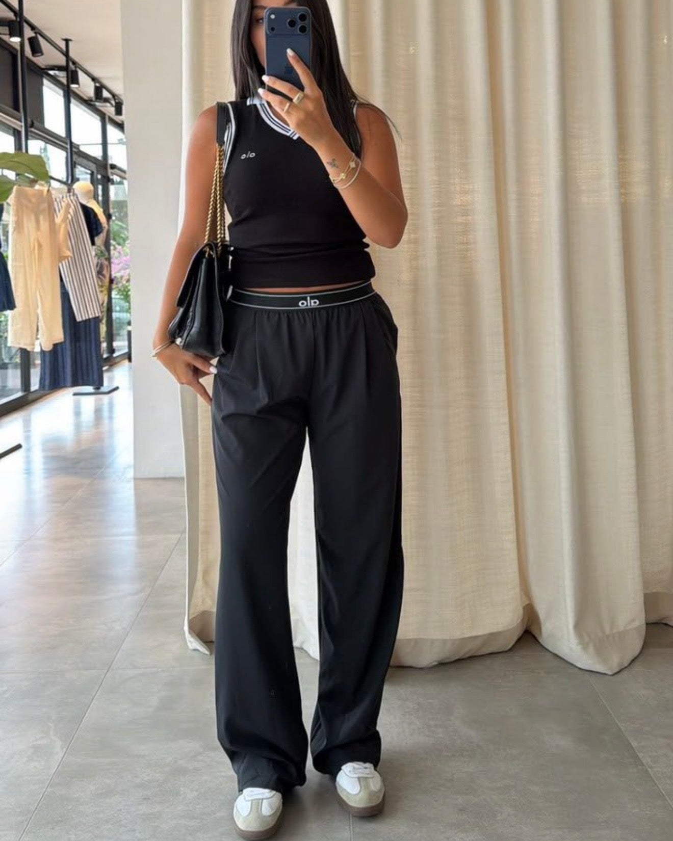 Black A|o Pants