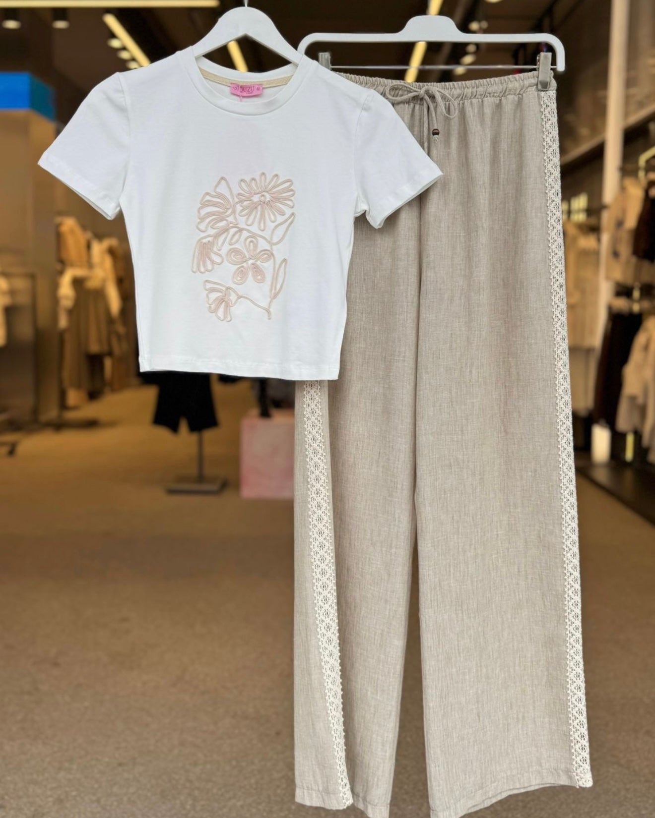 Beige T-Shirt And Pants Set