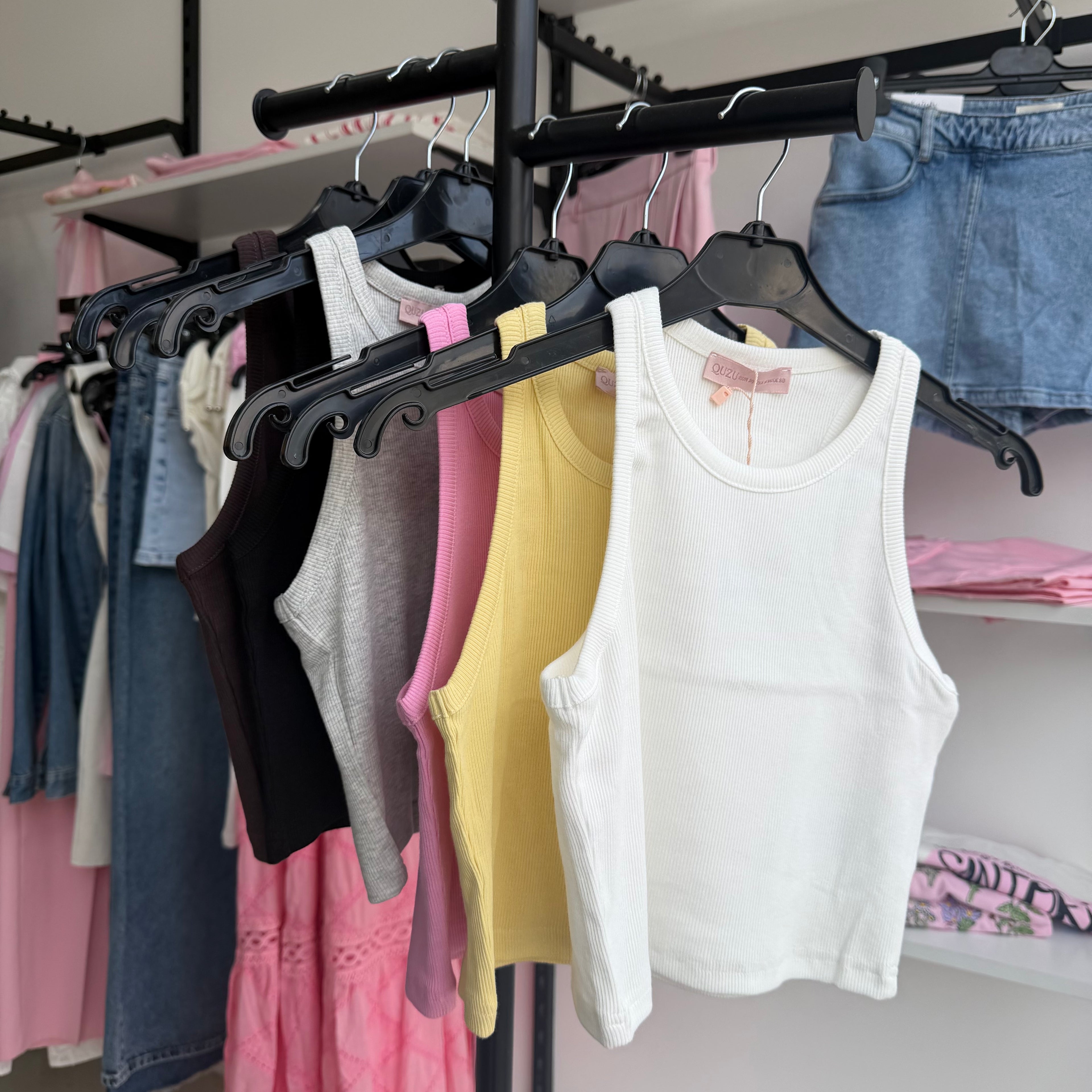 Basic Ribbed Crop Top